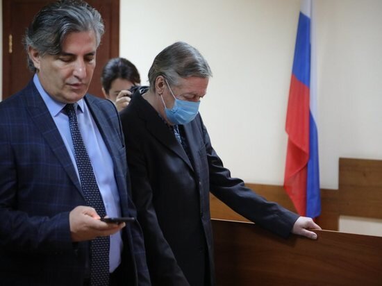     Михаил Ефремов Екатерина ШЛЫЧКОВА