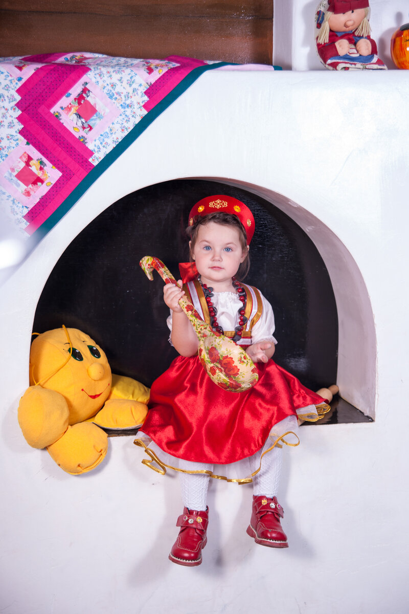 фото из архива журнала "Наши детки.ru". фотограф Ольга Гоф, локация "Дом сказок"