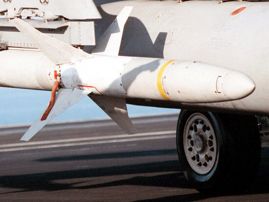     Ракета AGM-88 HARM. Фото: Wikipedia.org.