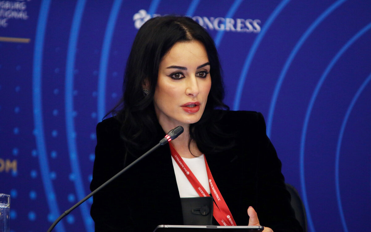 Ведущей и продюсером шоу выступила Тина Канделаки.  Фото: Maksim Konstantinov / Global Look Press / globallookpress.com