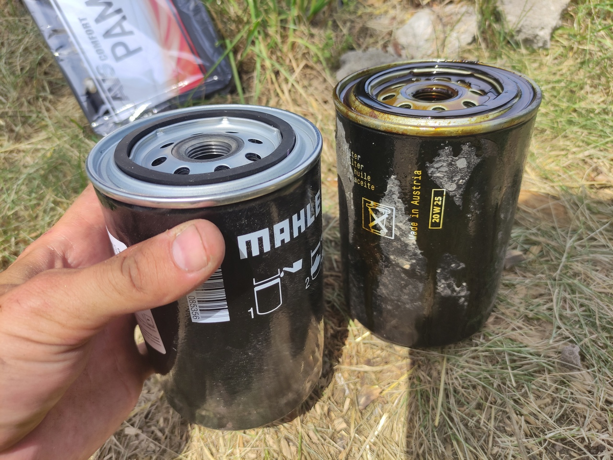 Новый и старый масляные фильтры