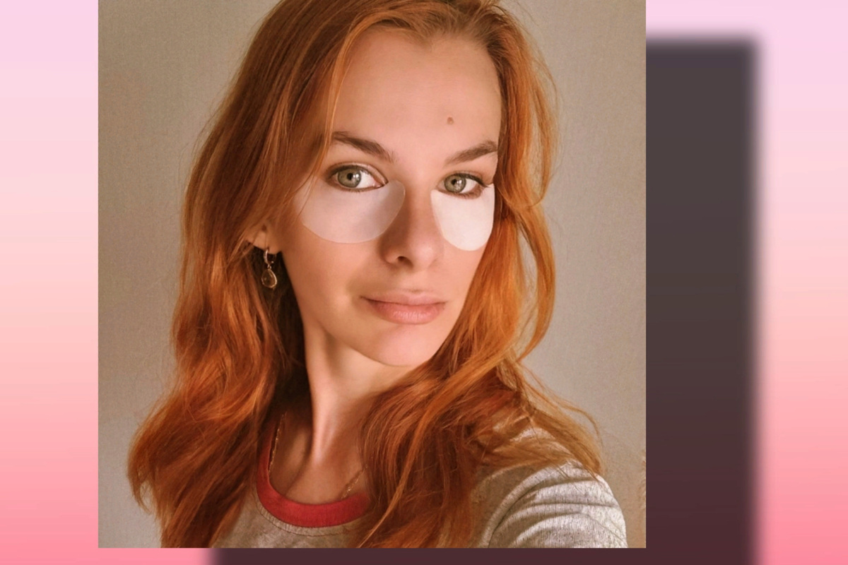 Если говорить о том, какие лучше — гидрогелевые или тканевые патчи, то это вопрос личных предпочтений. Мне нравятся тканевые, потому что они надежнее сидят на лице и не ограничивают свободу действий (хоть прыгай), а с гидрогелевыми, которые вечно соскальзывают, приходится вести себя спокойнее