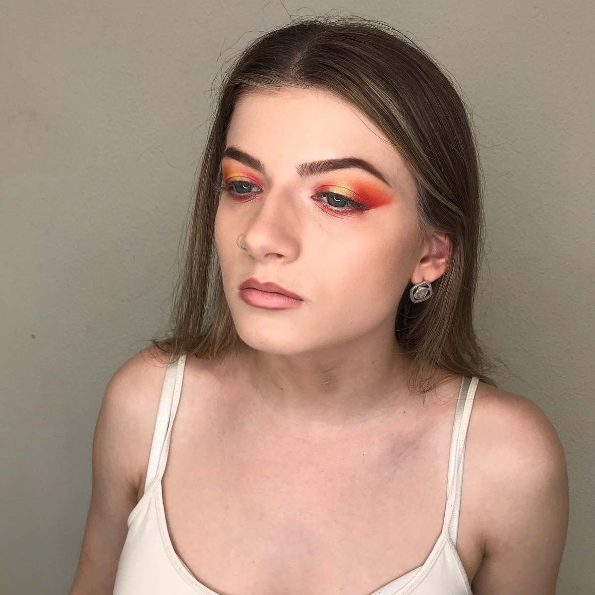 Кстати, еще одна моя работа. Отработка макияжа  абсолютно бесплатно.