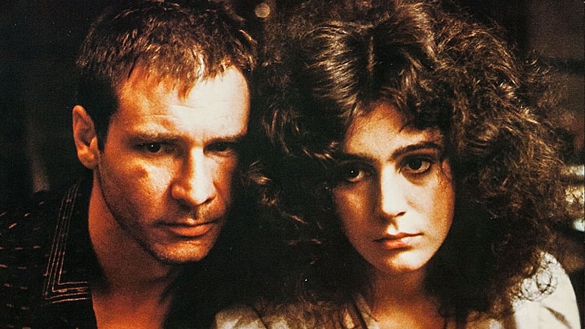 shot from "Blade Runner"/1982/Ridley Scott/moflixstar.com