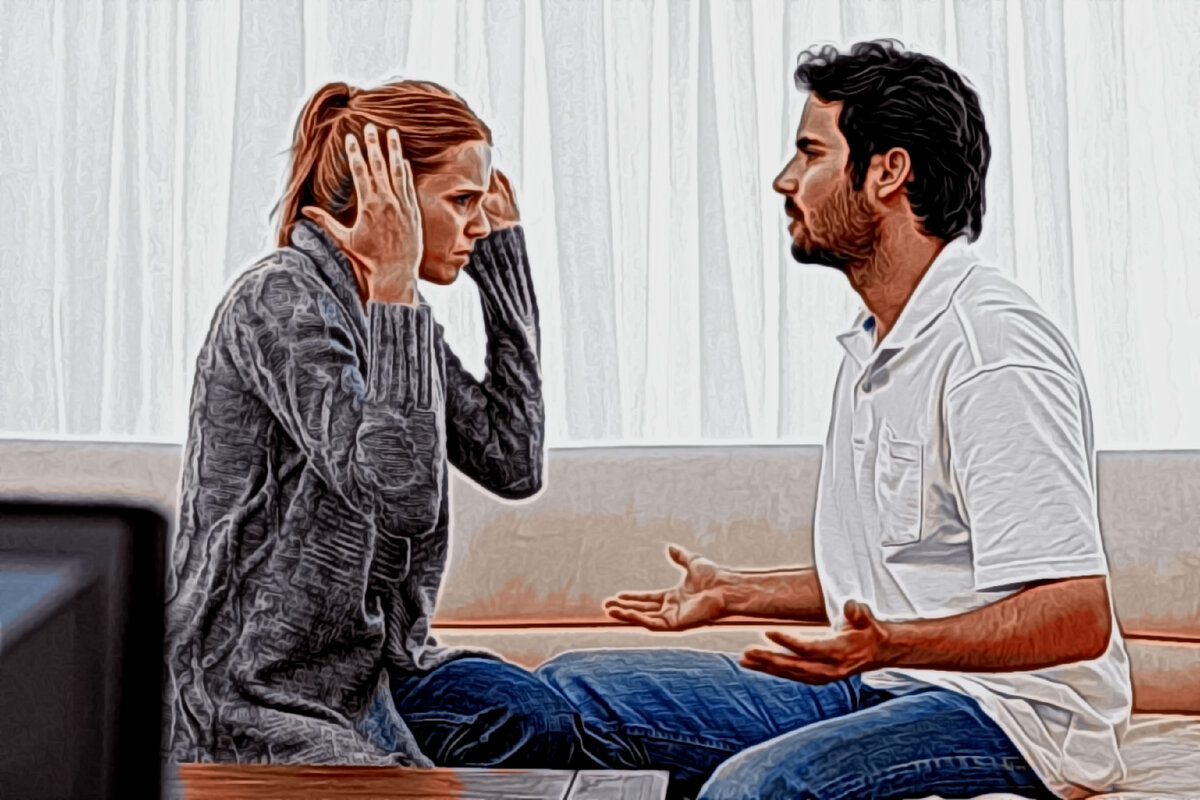 она сказала мне, что ей просто скучно и она всего лишь общается.