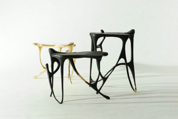 Табуреты выполненные в технике каллиграфии