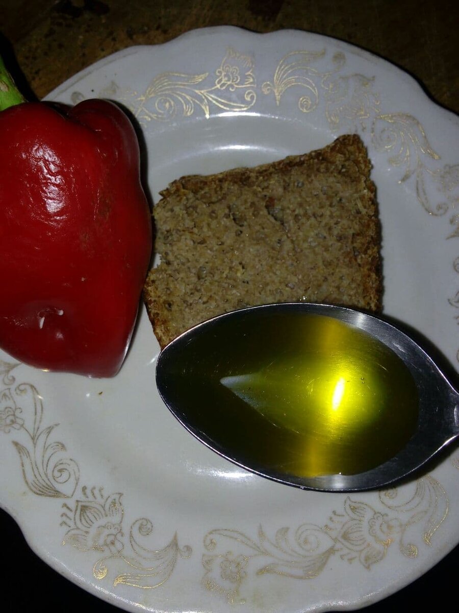 Одна ложка льняного масла в день покрывает суточную потребность в омега-3 жирах