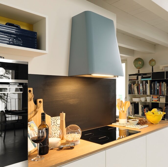 Гармоничное сочетание мебели и техники на кухне - это искусство и опыт!