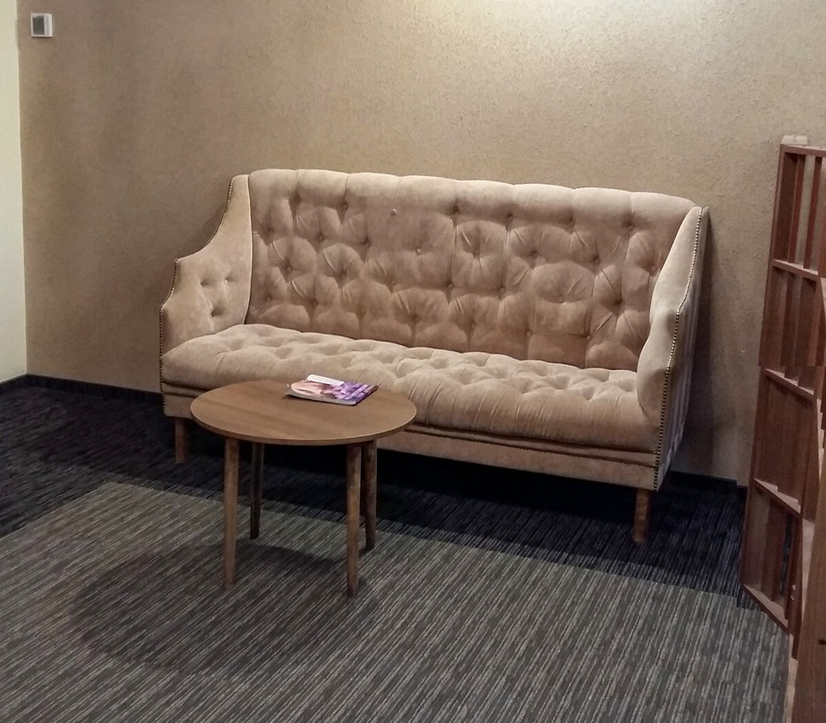 Холл шестого этажа © Фото автора