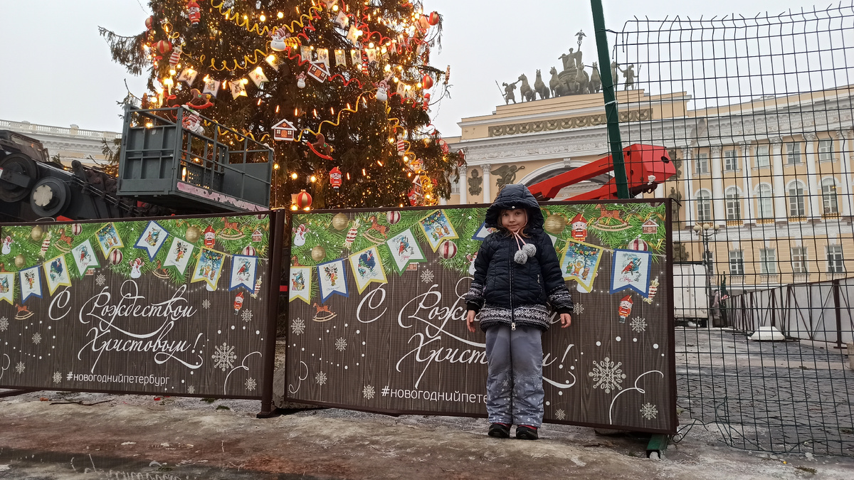 На Дворцовой площади