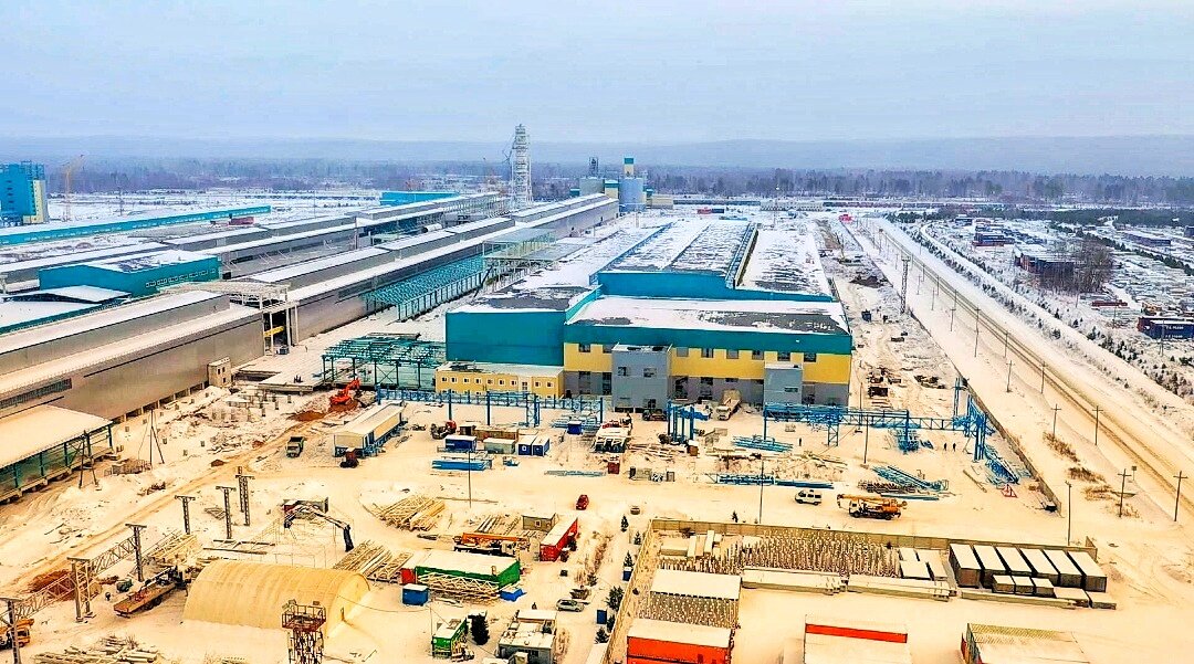 Крупнейший алюминиевый завод в россии