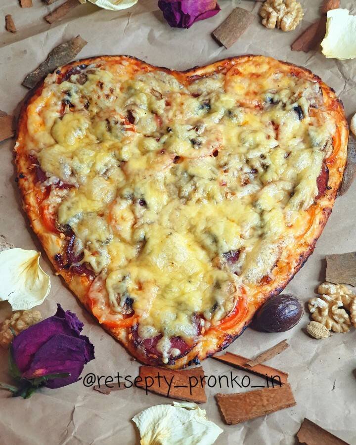 Пицца с колбасой помидорами и сыром - пошаговый рецепт с фото на hb-crm.ru