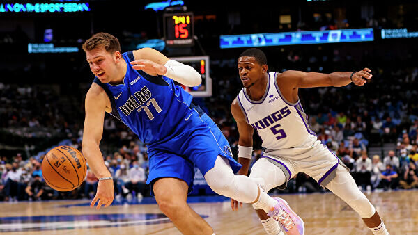    Баскетболист "Даллас Мэверикс" Лука Дончич в матче НБА© Kevin Jairaj