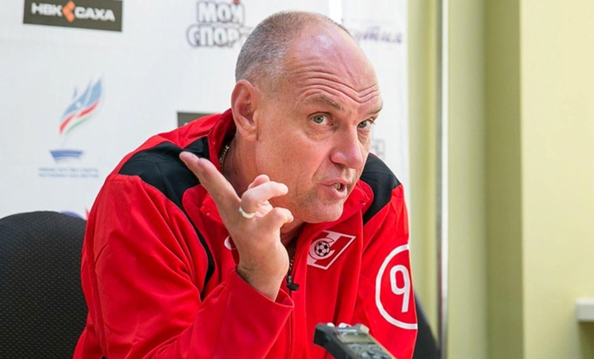 Александр Бубнов