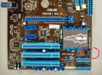 Вот здесь сидит эта самая микросхема 25Q64FVA1G.