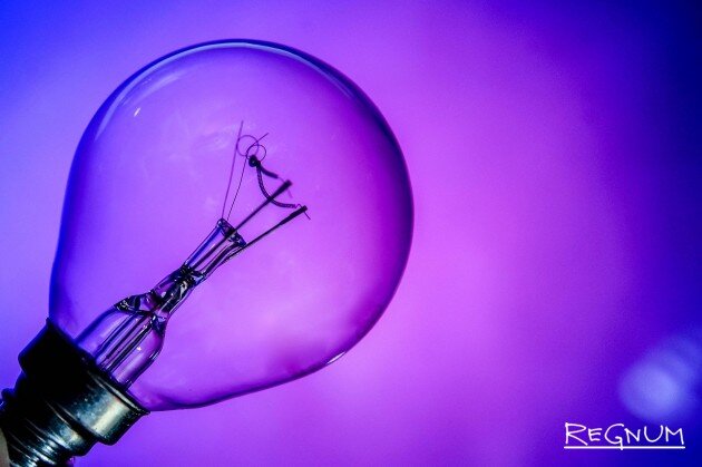    Электроэнергия Дарья Антонова © ИА REGNUM