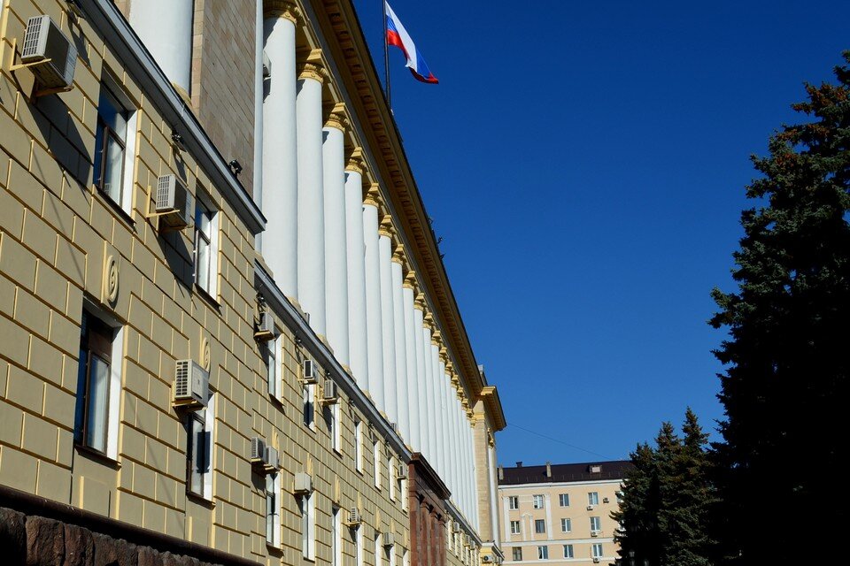     Законопроект о запрете пропаганды ЛГБТ поддержали депутаты облсовета в Липецке Юлия КЛЮЕВА