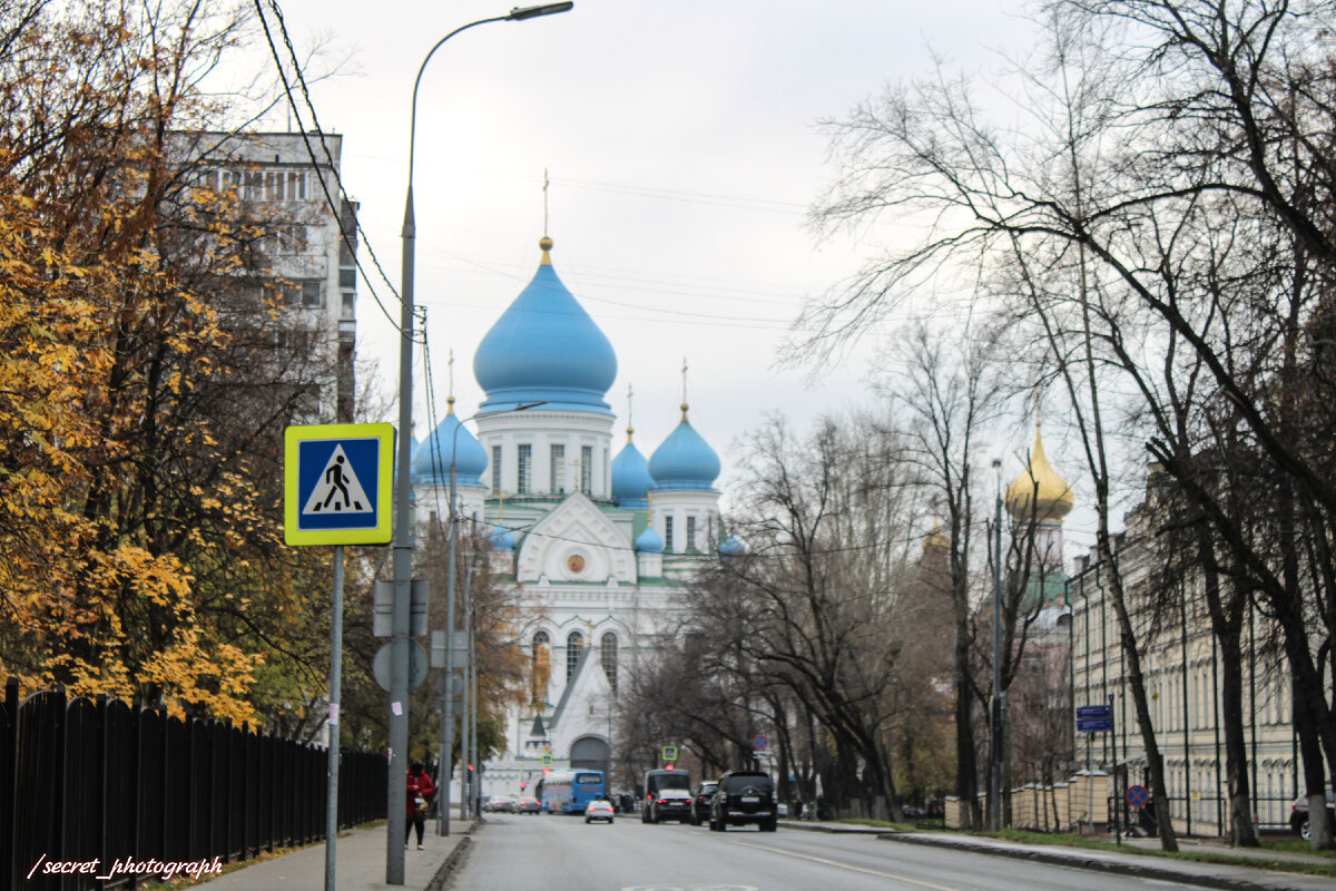 Николо-Перервинский монастырь, или Голубые купола над Москвой-рекой |  Тайный фотограф Москвы | Дзен