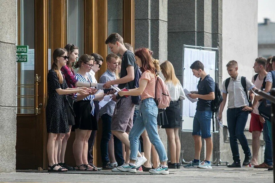     Для победителей олимпиад вступительные экзамены в 2023 году будут не обязательны. Павел МАРТИНЧИК