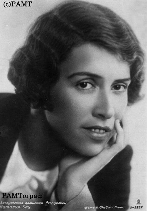 Детский Музыкальный театр имени Наталии Ильиничны Сац отметит 115-летие со дня р