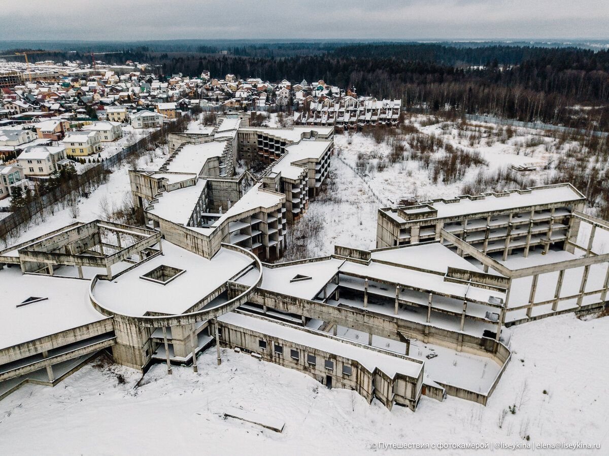 заброшенные места руины. аналогичные места. радиотелескоп калязин. калланиш шотландия. специальная оценка рабочих мест проводится.