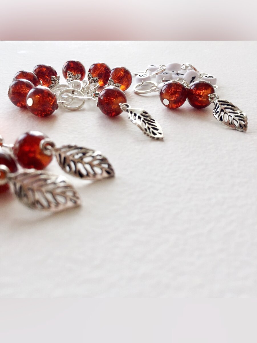 Что обычно используется в качестве маркеров ? Булавки/нитки/пластиковые маркеры... 