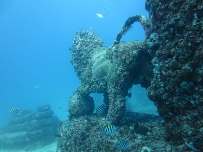 Тайны подводного города Шичен: загадки и открытия