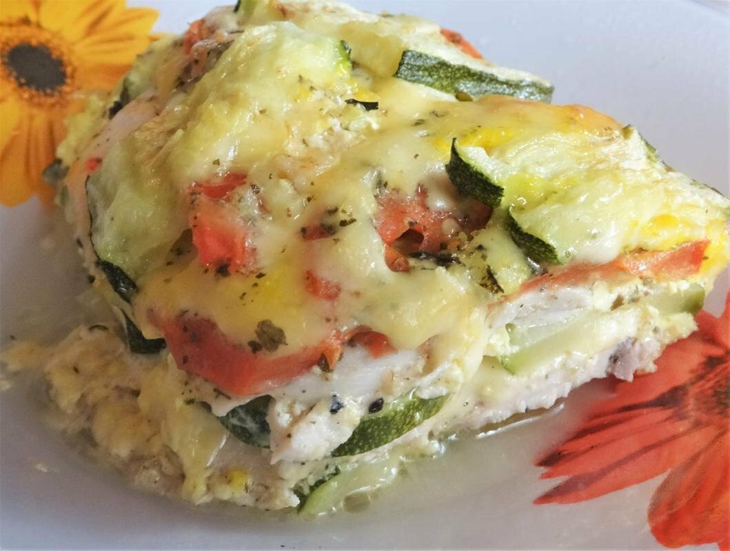 Запеканка из кабачков с курицей фото