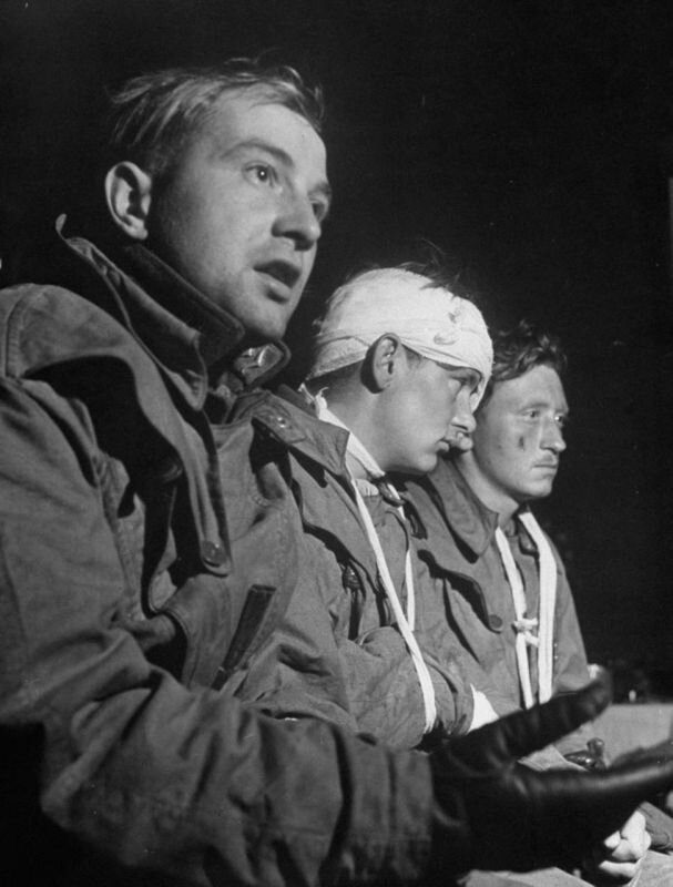 военнопленные летчики. яков антонов летчик вов. пленный советский летчик. военнопленные летчики. пленные немецкие летчики.