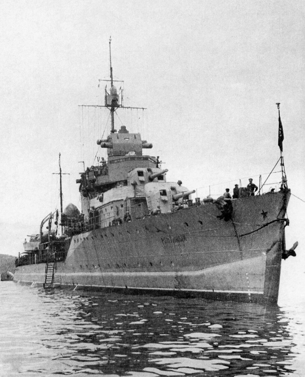    Настоящий укомплектованный боевой корабль