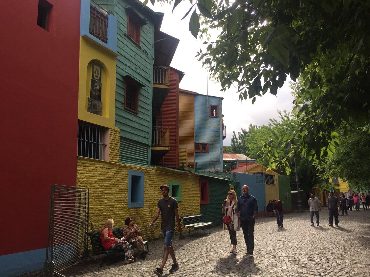 Каминито Ла Бока. Визитная карточка - разноцветные домики