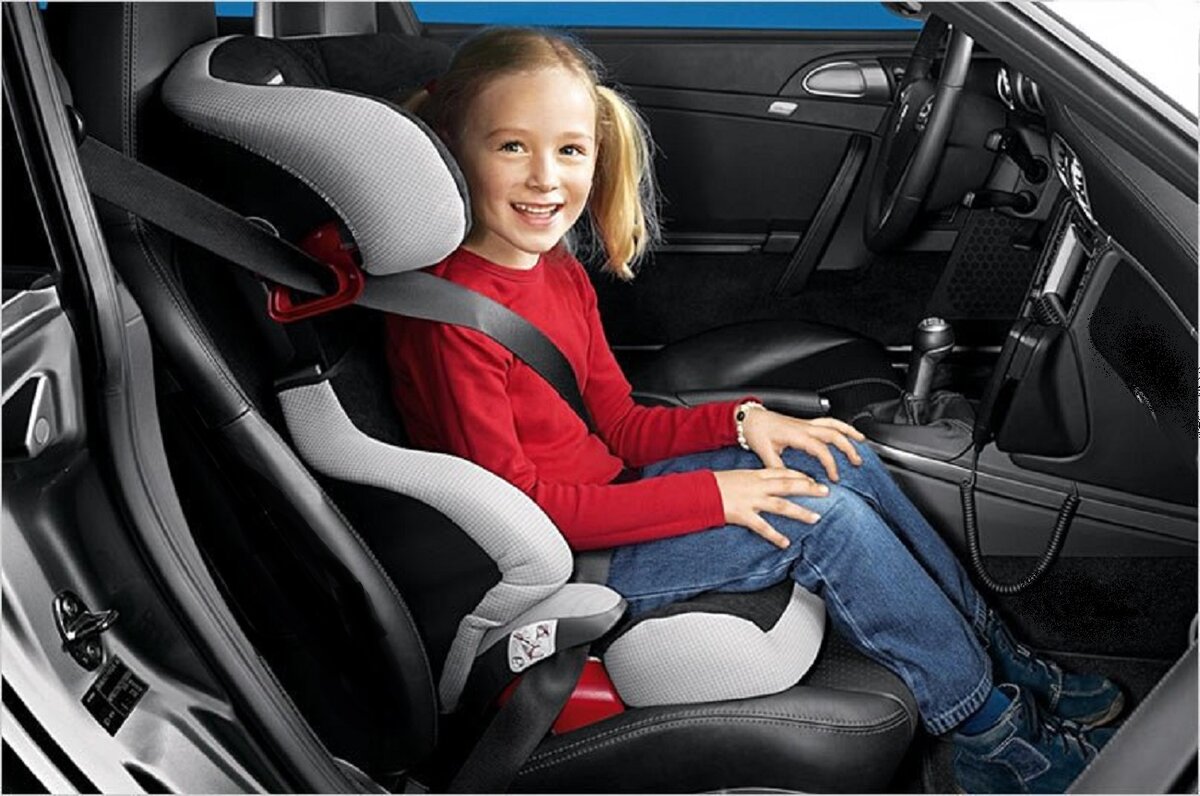 Ребенок 8 лет на переднем сиденье. Детское кресло. Детское кресло в машину. Детское кресло на переднем сиденье автомобиля. Детское автокресло до 12 лет.