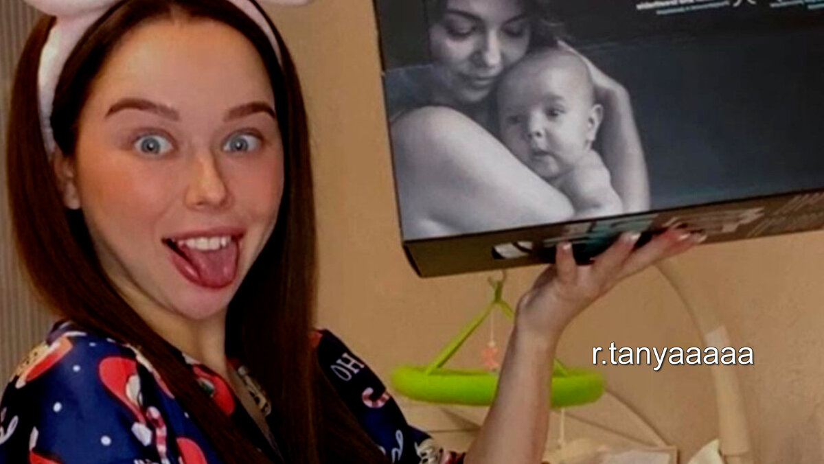 Репина рекламирует подгузники, инстаграм