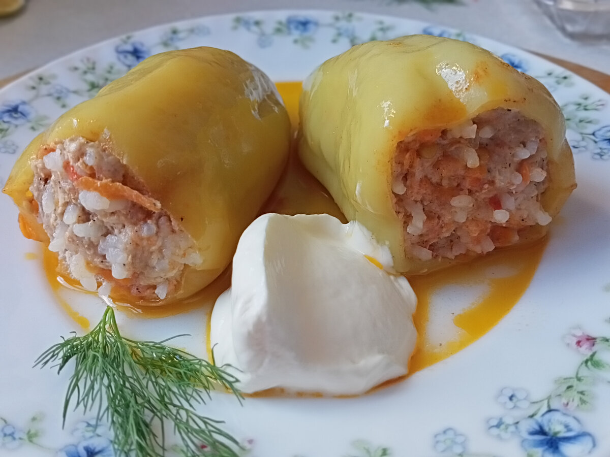 Перец фаршированный мясом