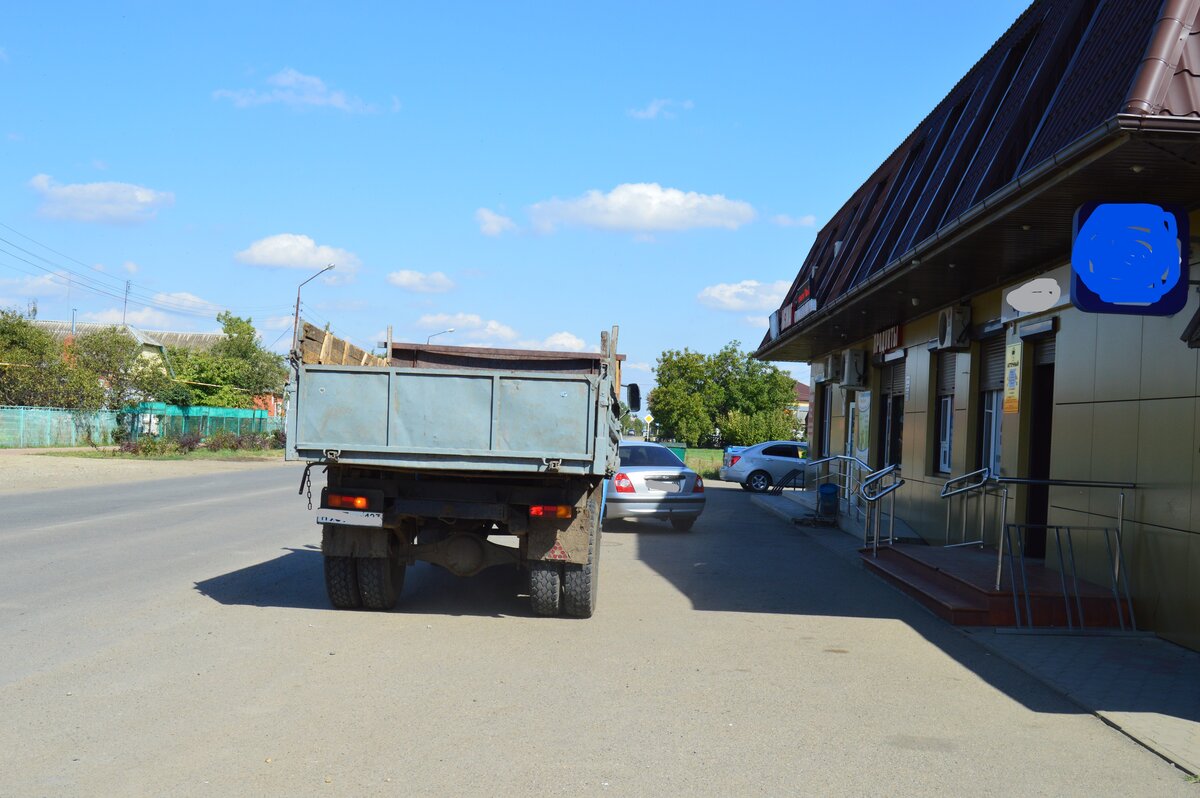 Фото автора. 17.09.2022. Внук полуторки.