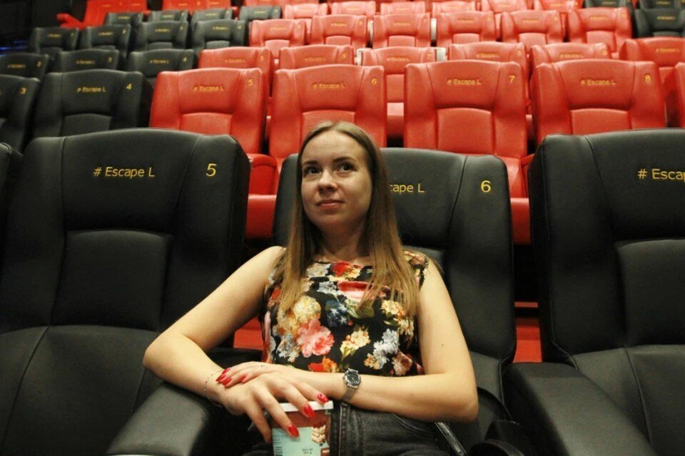     Чтобы хоть как-то поддержать отрасль в Симферополе, владельцев кинотеатров до конца года освободили от уплаты аренды. Юлия ПЫХАЛОВА