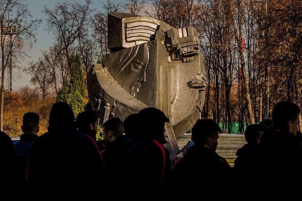     "Спартак" — "Хаарлем", матч Кубка УЕФА 1982/83.Жертвами давки в "Лужниках" стали 66 человек.