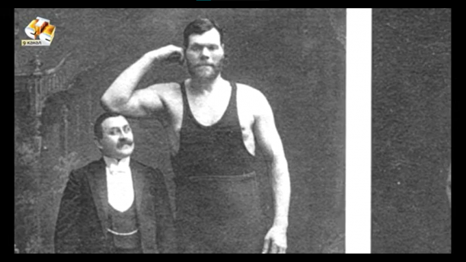 «Из Зуевки в Париж» / СТС