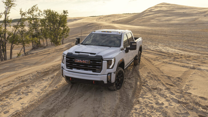 Экстерьер GMC Sierra HD 2024. Фото GMC