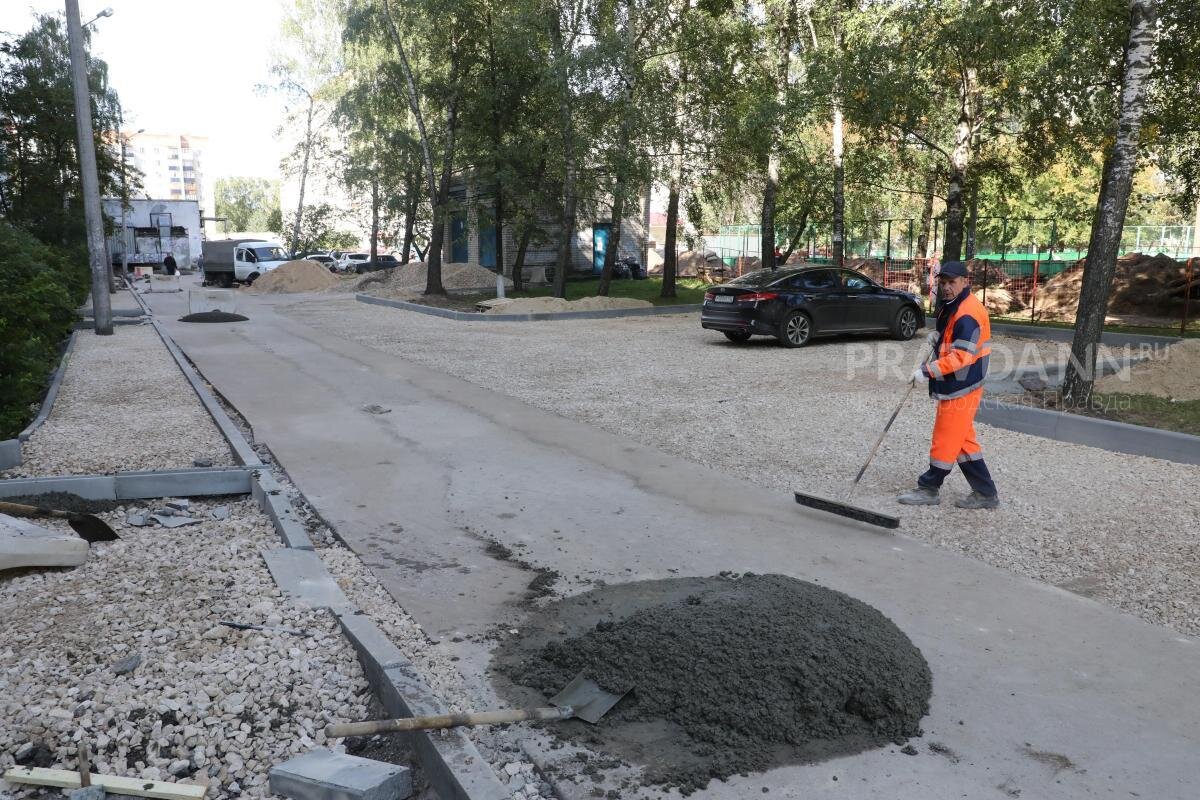    Ремонтировать дорожное полотно будут у детских садов, школ, учреждений дополнительного образования и здравоохранения Анастасия Красушкина