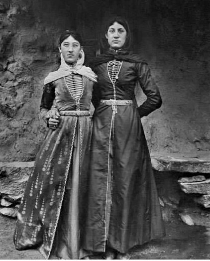 Буш. Балкарки. 