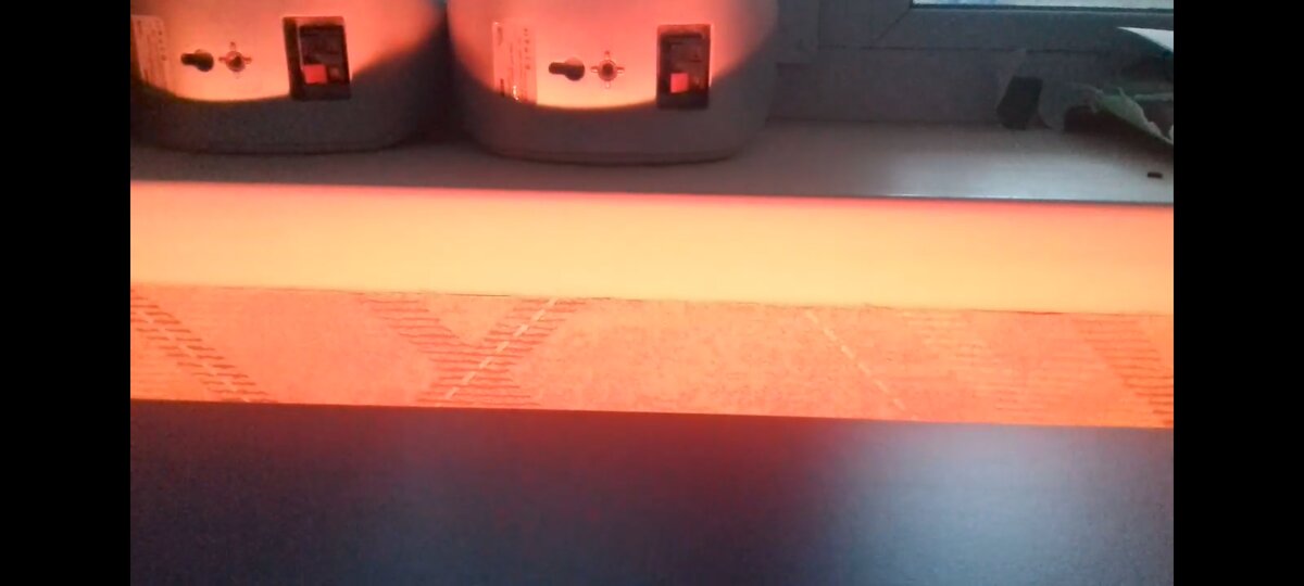 Подсветка стола (режим работы - огонь) 