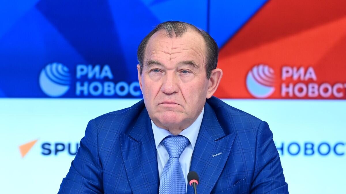    Заместитель мэра Москвы по вопросам ЖКХ и благоустройства Петр Бирюков © РИА Новости / Нина Зотина