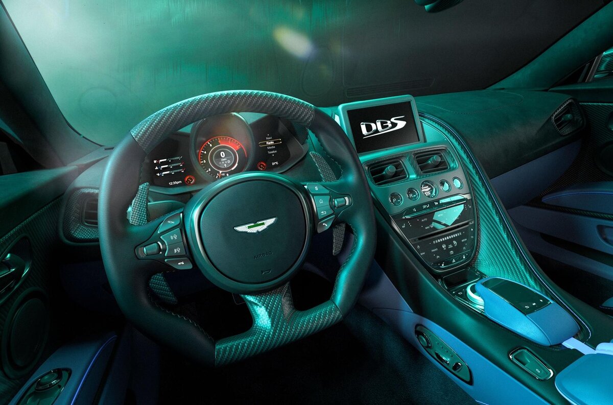 Р›СѓС‡С€РёРµ РѕР±РѕРё Aston Martin DBS