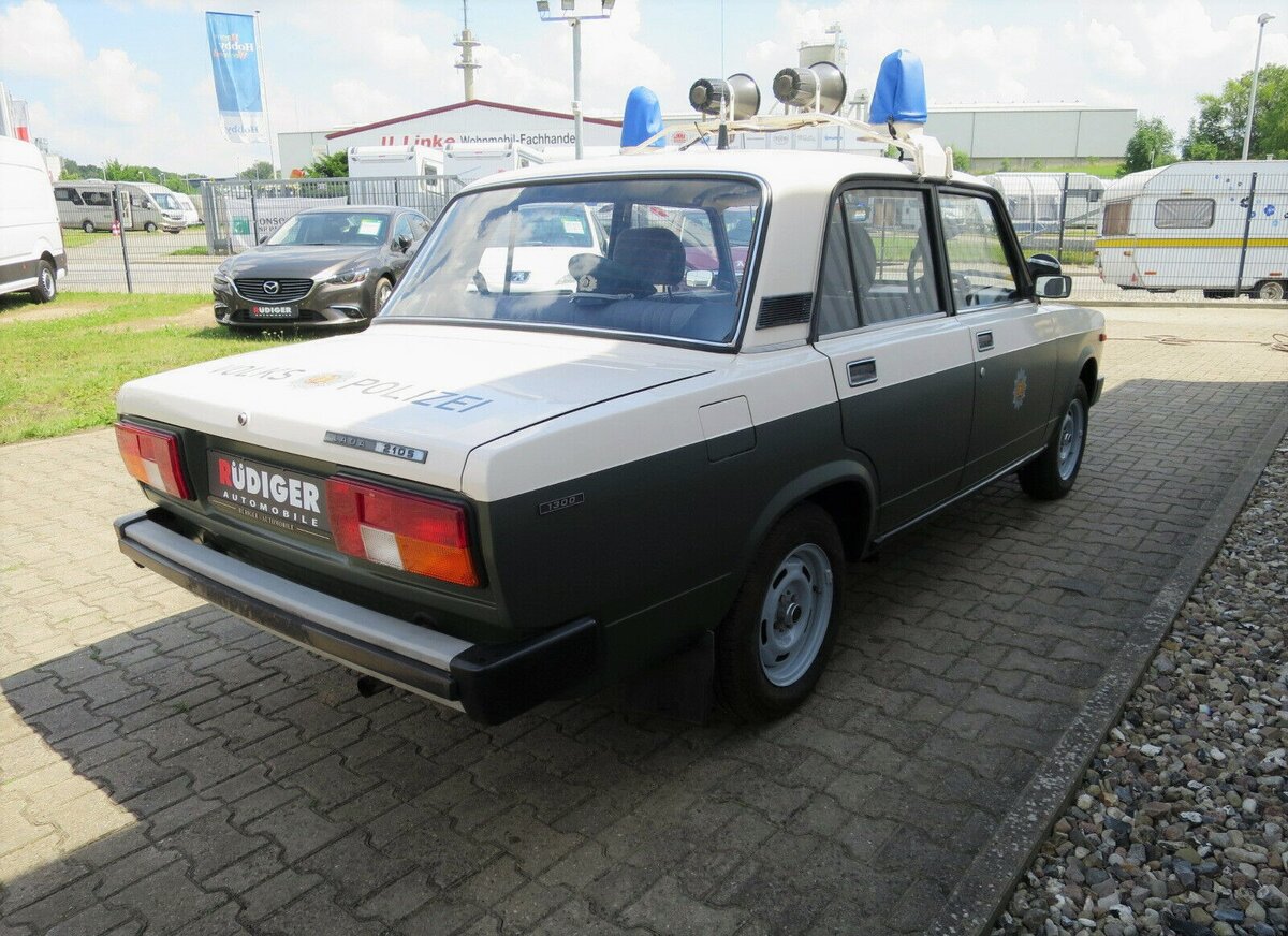 Р’РђР— 2106 Volkspolizei