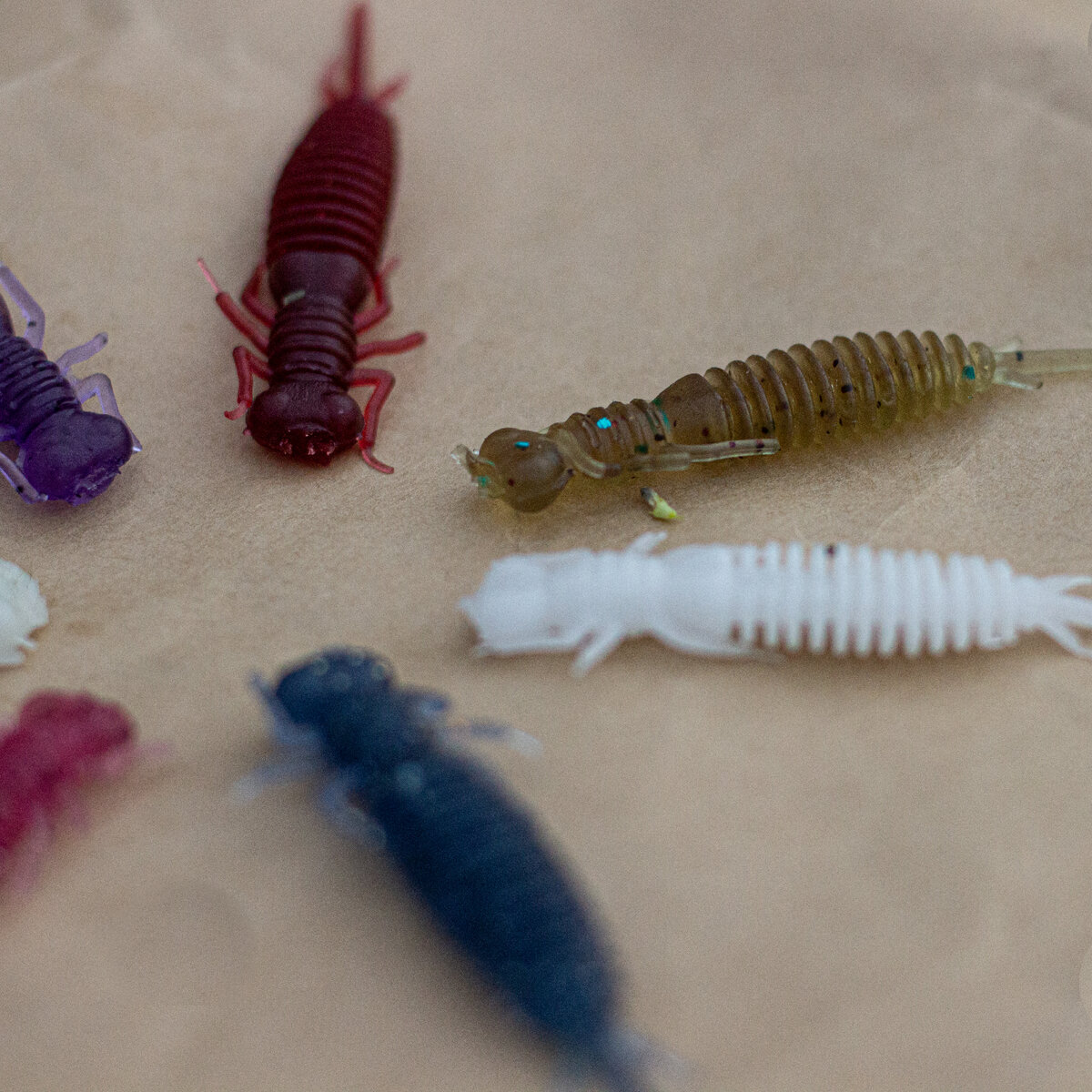 Реплика Larva 2.5 дюйма.  