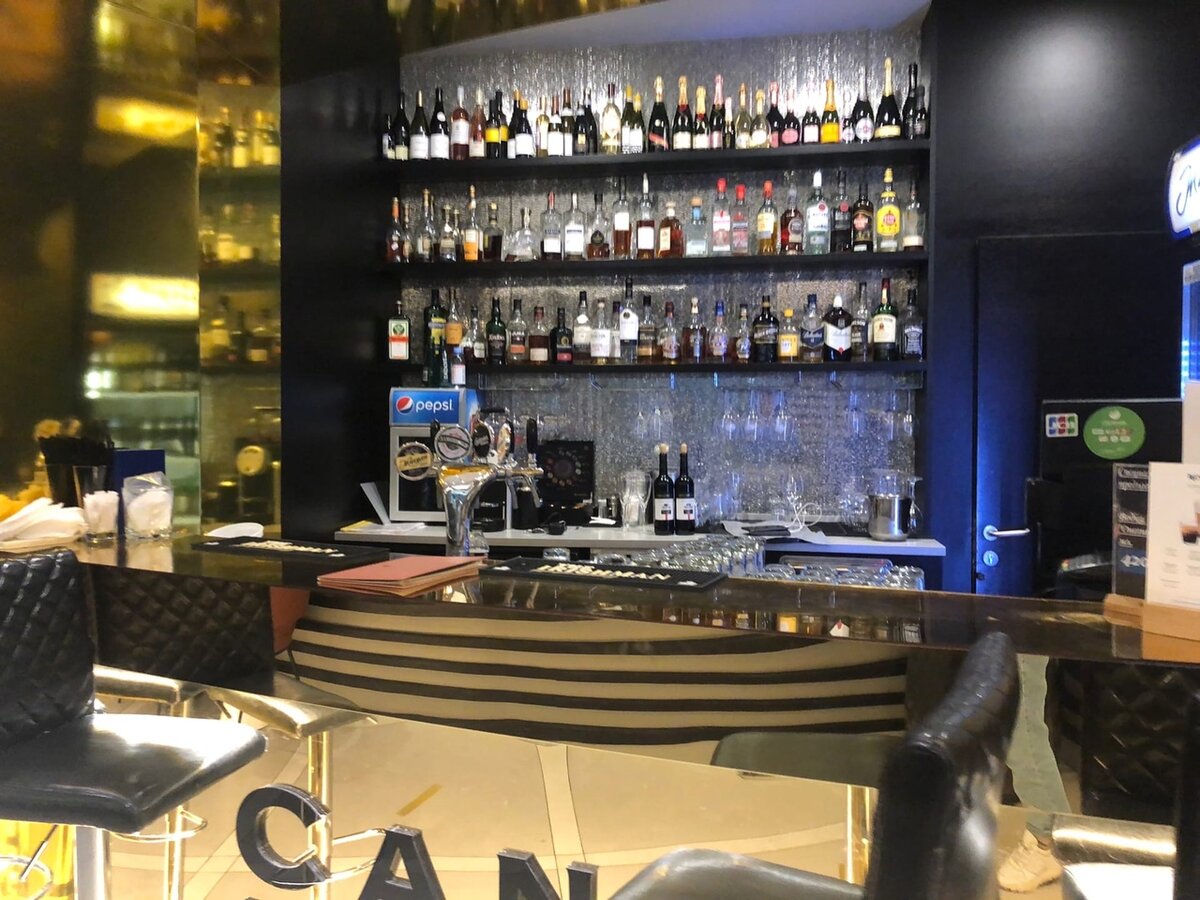 А это уже платные напитки