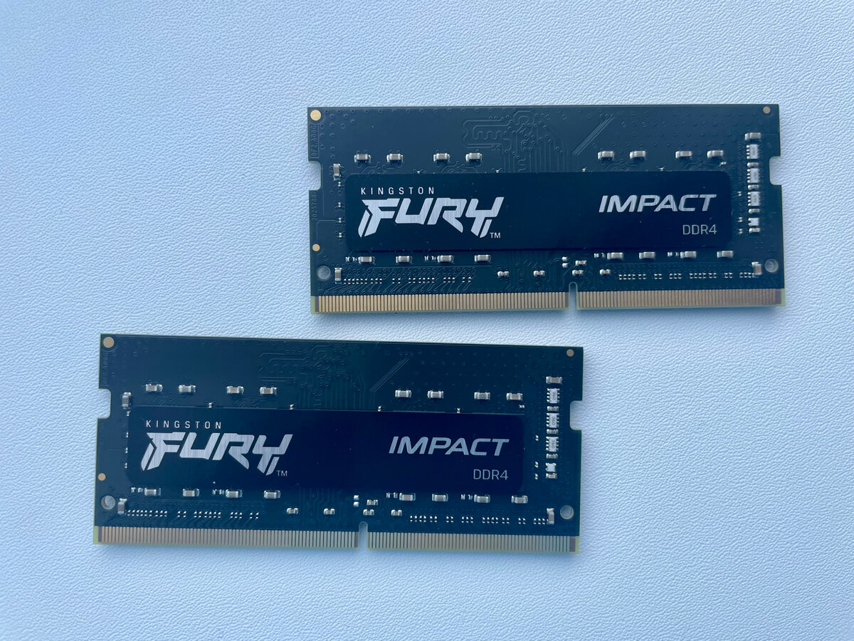 Фото. Подпись под фото: Набор оперативной памяти для моего ноутбука: Kingston FURY Impact, 16 гигабайт, DDR4, 2933CL17, 260 pin.