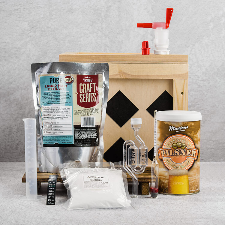 Смотрите, какой красавчик.