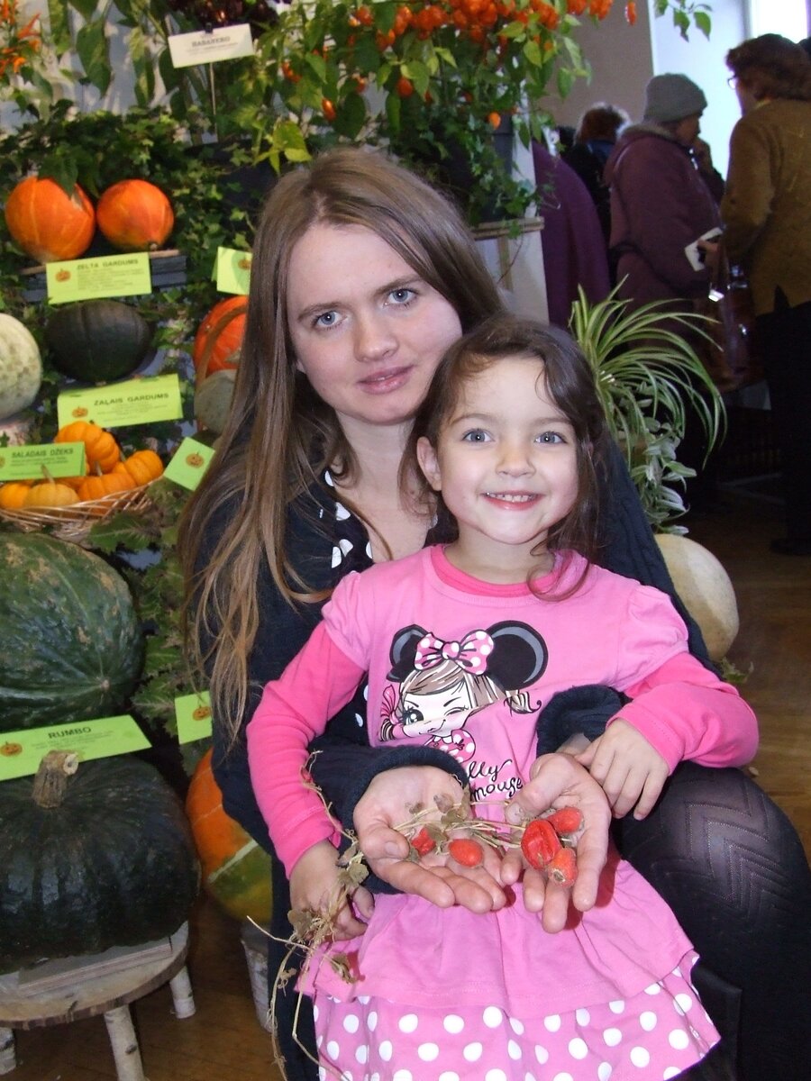 Дарья с дочерью. Фото автора